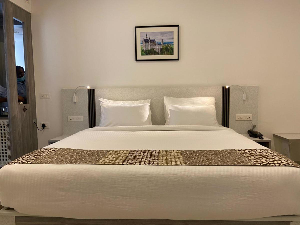 Dash Hotels - Affordable Luxury Hyderabad Exterior photo