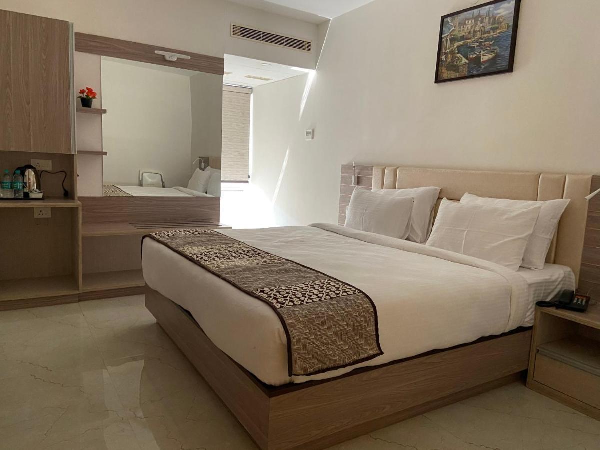 Dash Hotels - Affordable Luxury Hyderabad Exterior photo